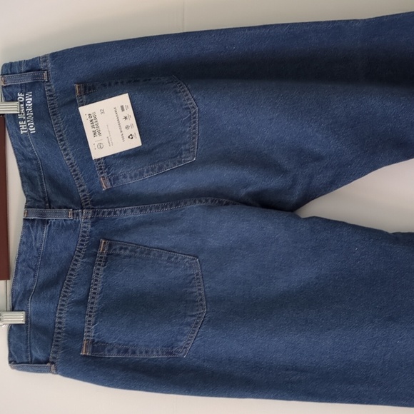 AG The Jeans of Tomorrow Isabelle High Rise Straight Crop Organic Cotton in Riva - Picture 7 of 10